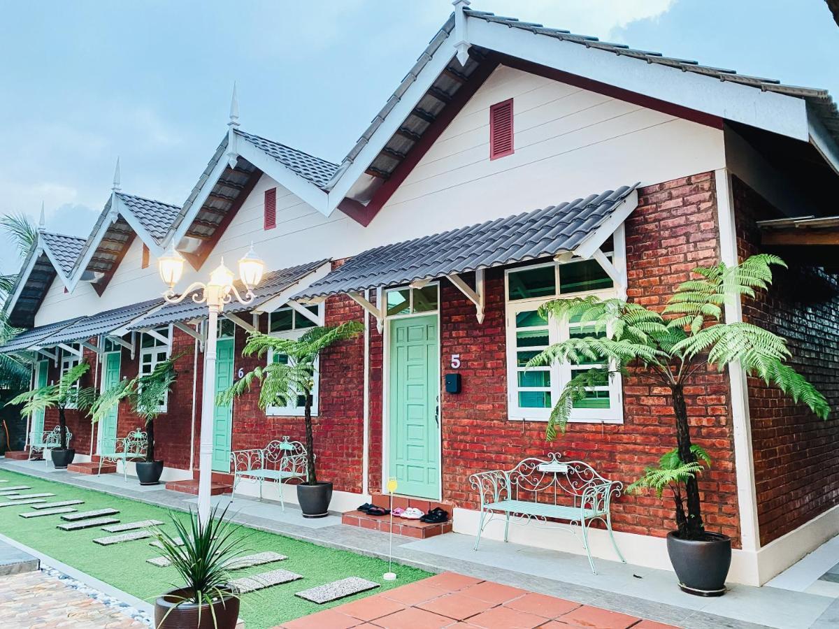 Gading Chalet Kuala Terengganu Dış mekan fotoğraf